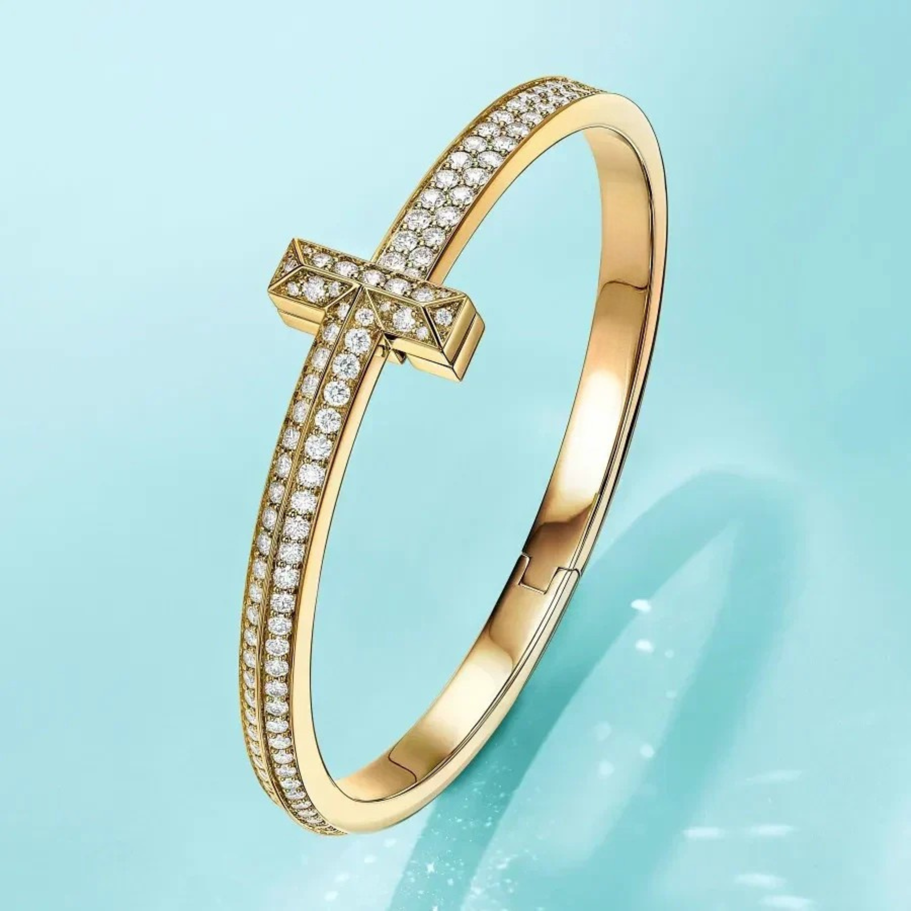 18K Celestial T1 Wide Diamond Bangle Bracelet