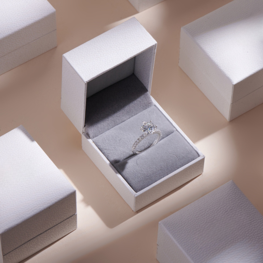 ELVORIA 8mm Moissanite Ring GRA ELVDA23 – Platinum Plated 925 Sterling Silver