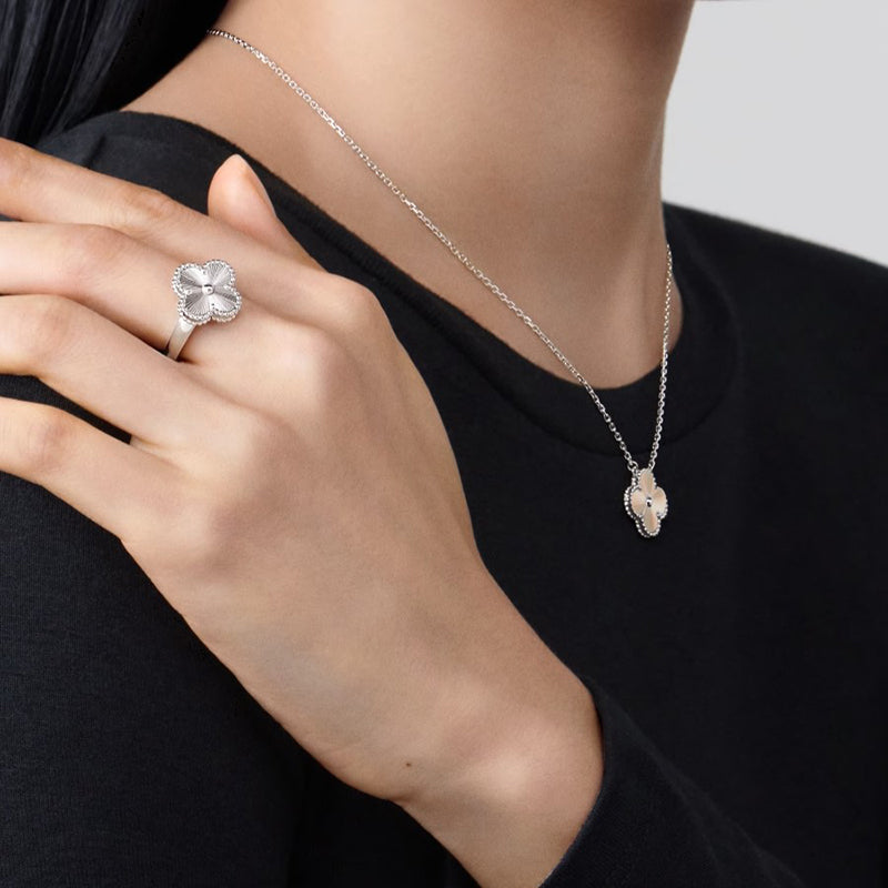 18K Celestial Vintage Alhambra Holiday Pendant Necklace