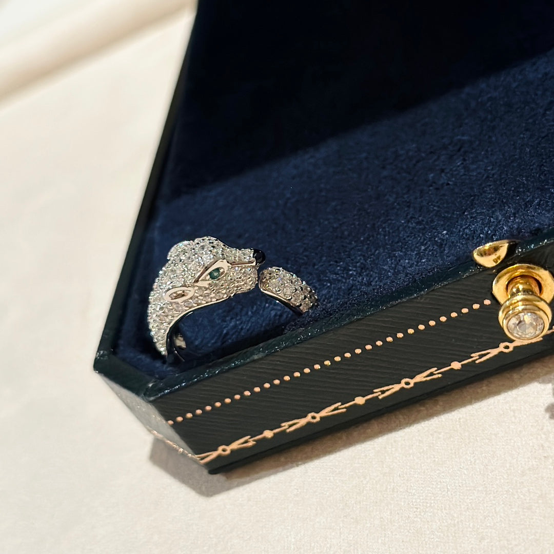 18K Celestial Panth̬re De Diamond Ring