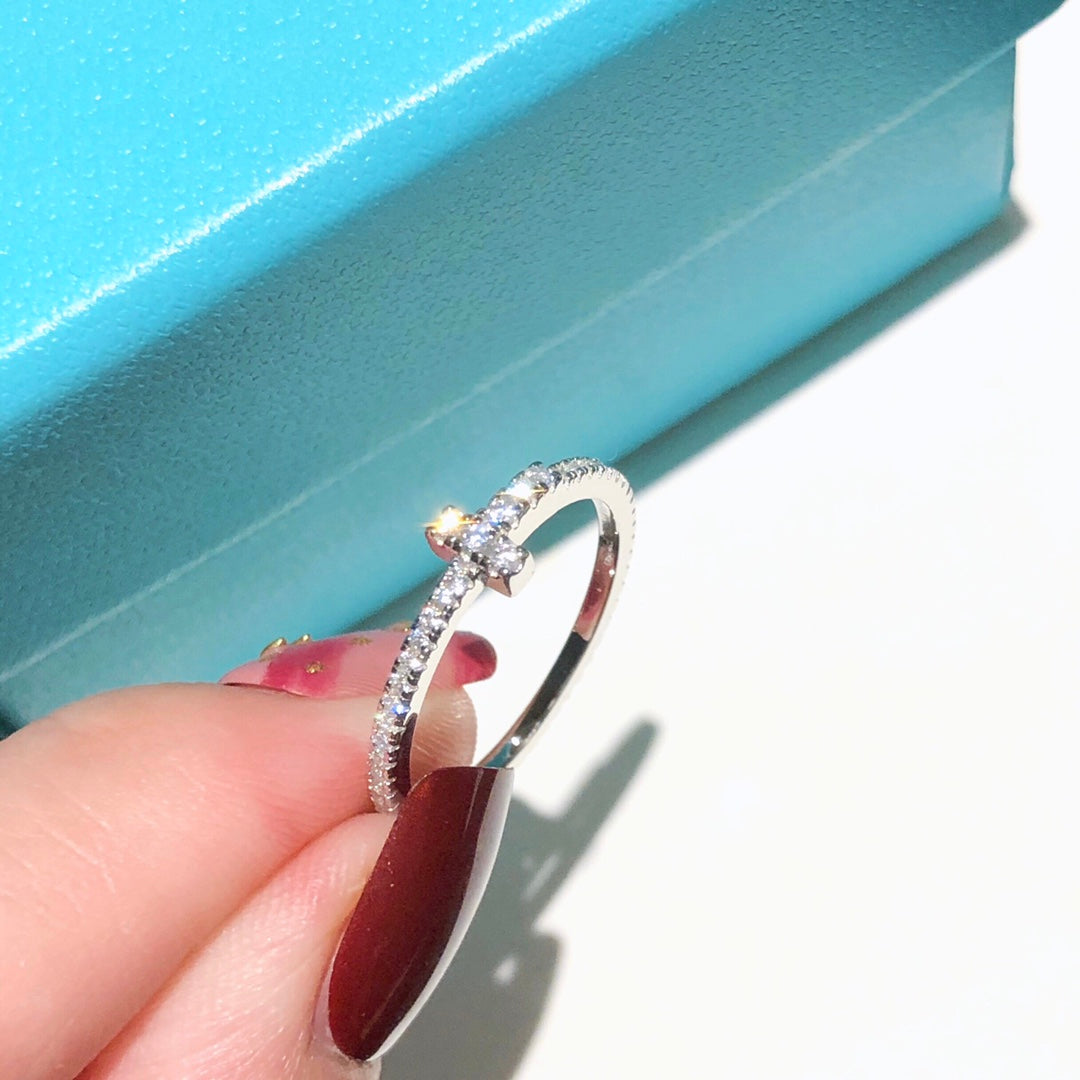 18K Celestial T Diamond Wire  Ring