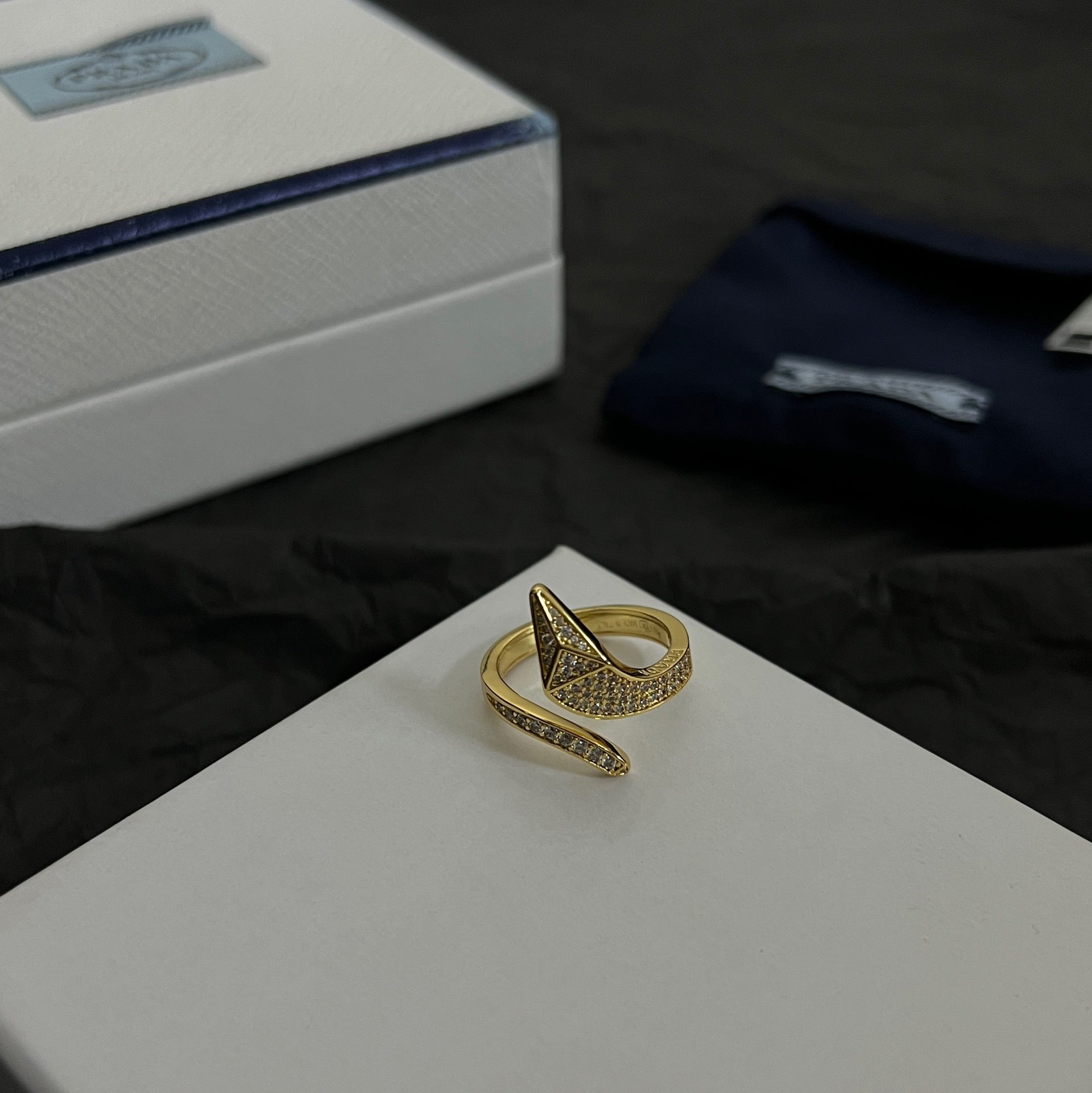 18K Celestial Eternal Snake Ring