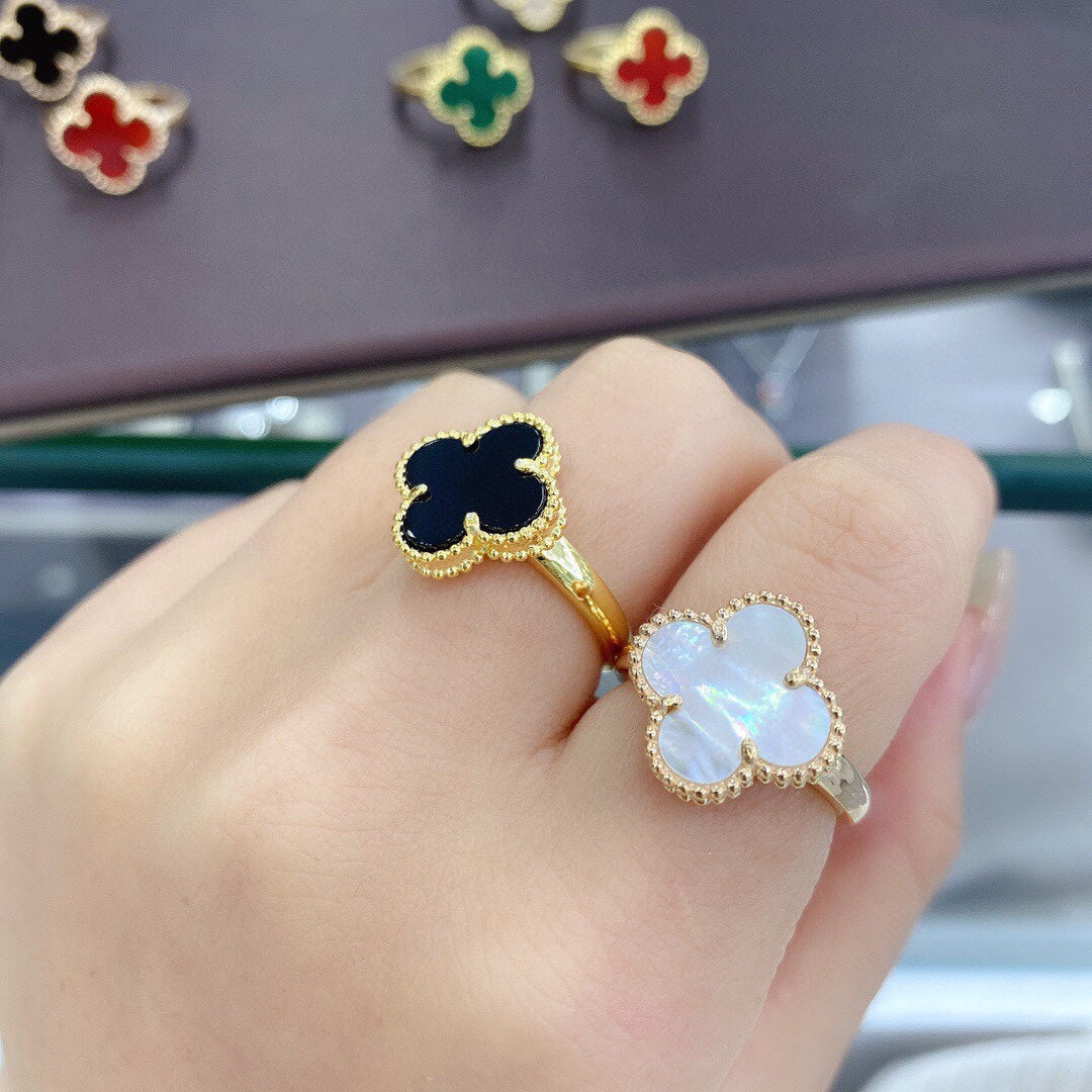 18K Celestial Magic Alhambra Clover Ring