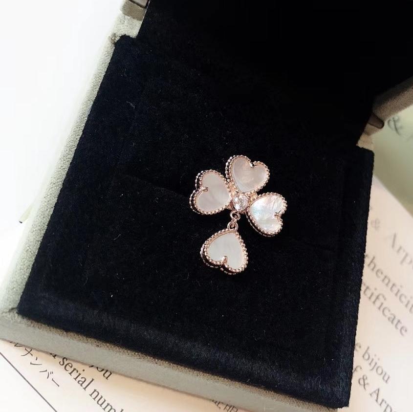 18K Celestial Sweet Alhambra Effeuillage Pearls Ring