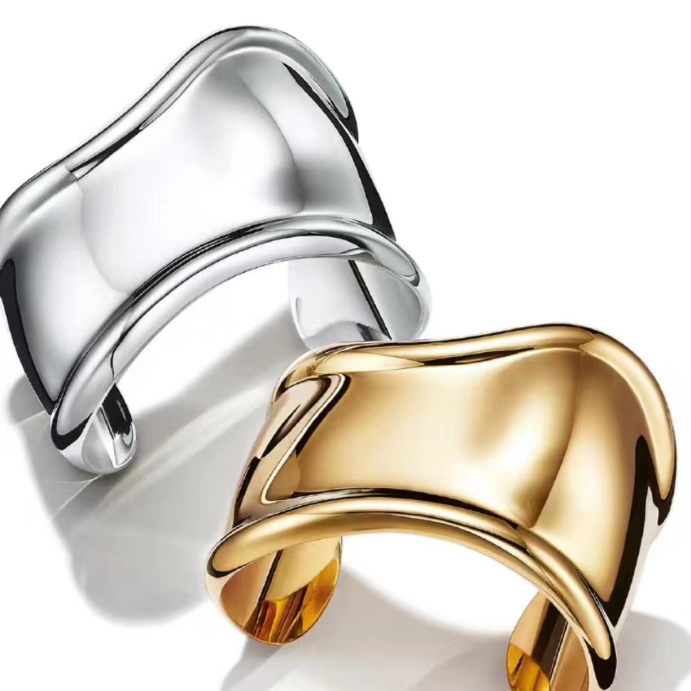 18K Celestial T Elsa Peretti Small Bone Cuff Bracelet