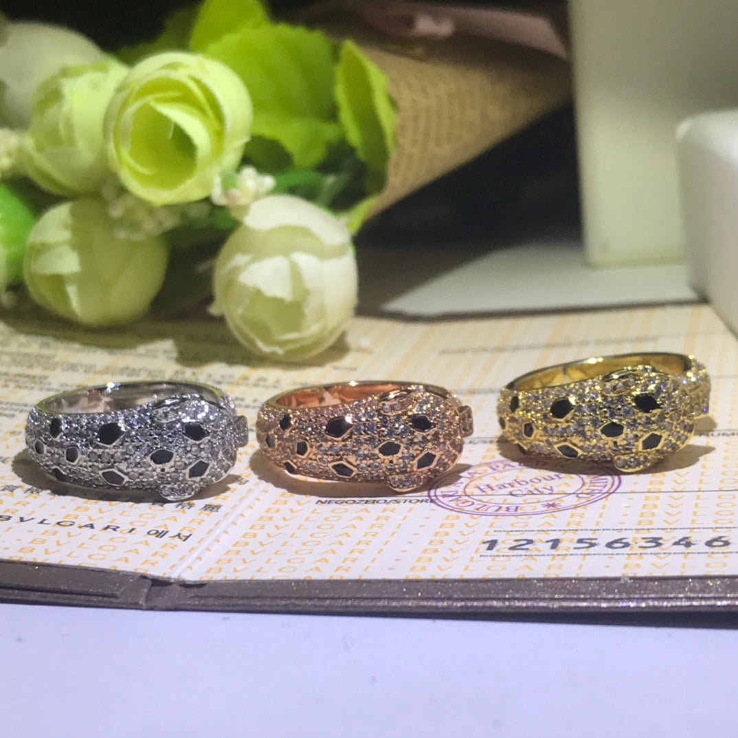 18K Celestial Panth̬re De Diamond Ring