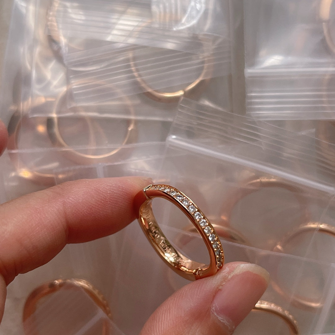18K Celestial T Lock Diamonds Rose Gold Ring