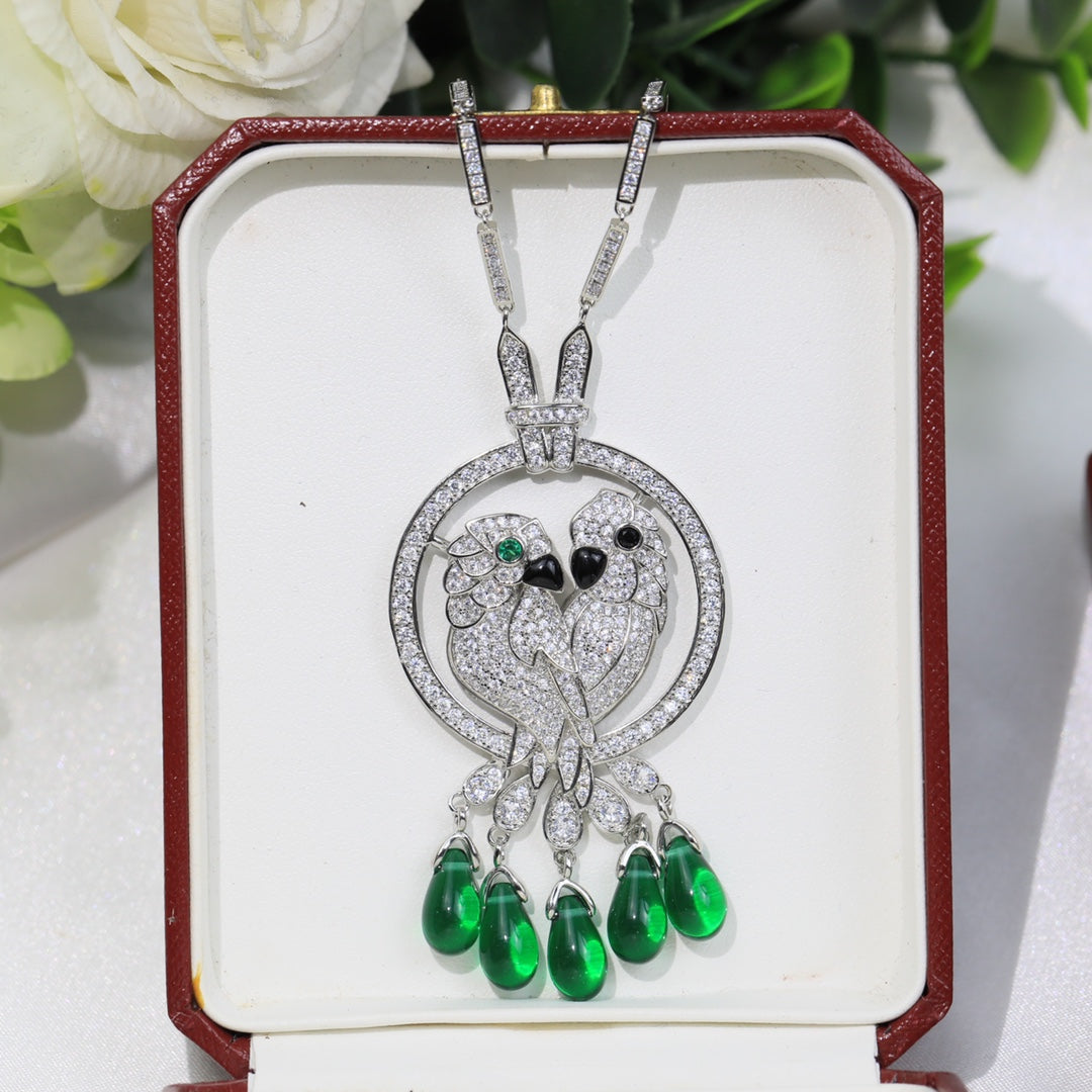 18K Celestial Les Oiseaux Lib̩r̩s Necklace