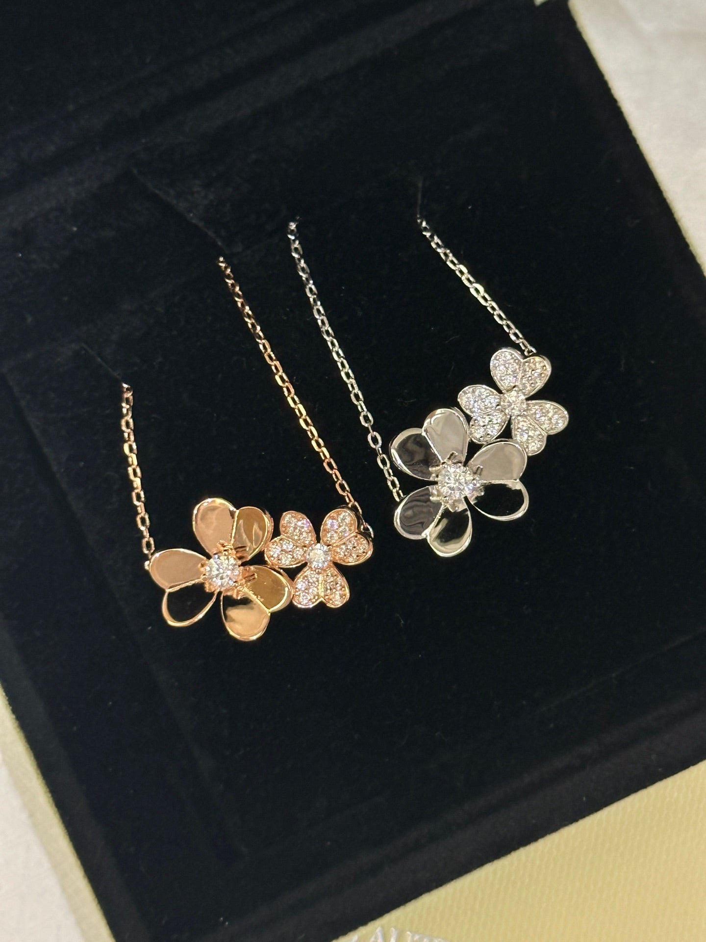 18K Celestial Frivole Clover Clover Necklace