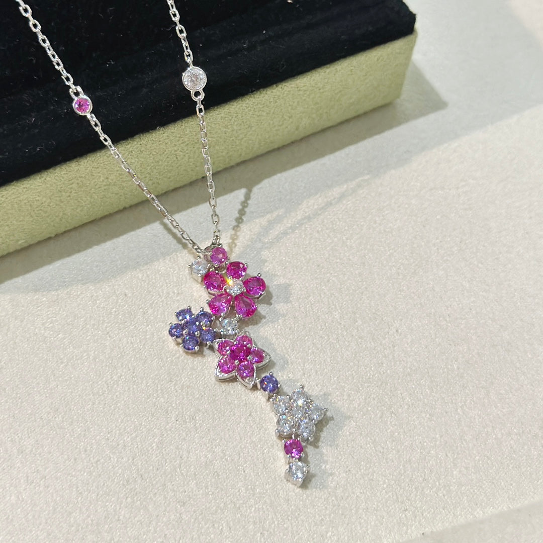 18K Celestial Folie Des Pr̩s Pendant Necklace