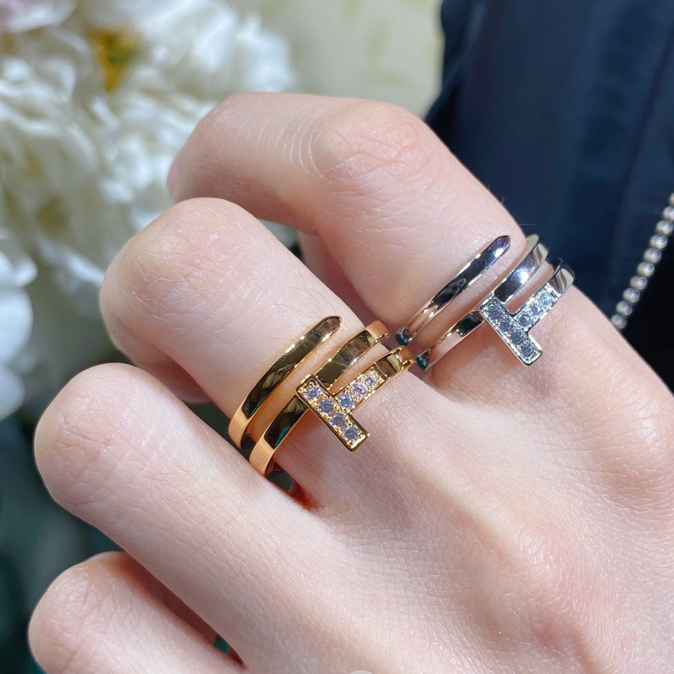 18K Celestial T Diamond Square Ring