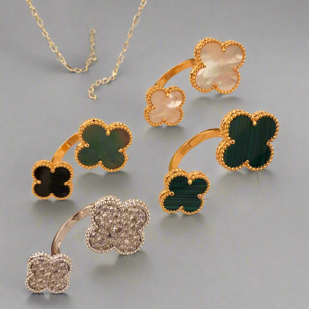 18K Celestial Magic Alhambra Mother Of Pearls Clover Ring