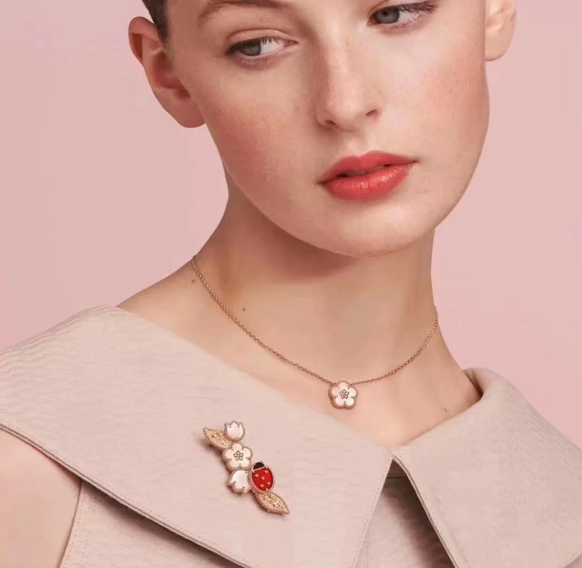 18K Celestial Lucky Spring Pendant Clover Necklace