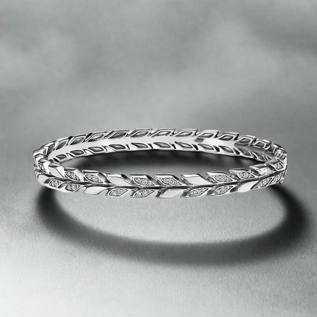 18K Celestial T Victoria Vine Diamonds Bracelet
