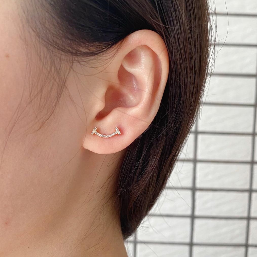 18K Celestial T Smile Diamonds Earrings