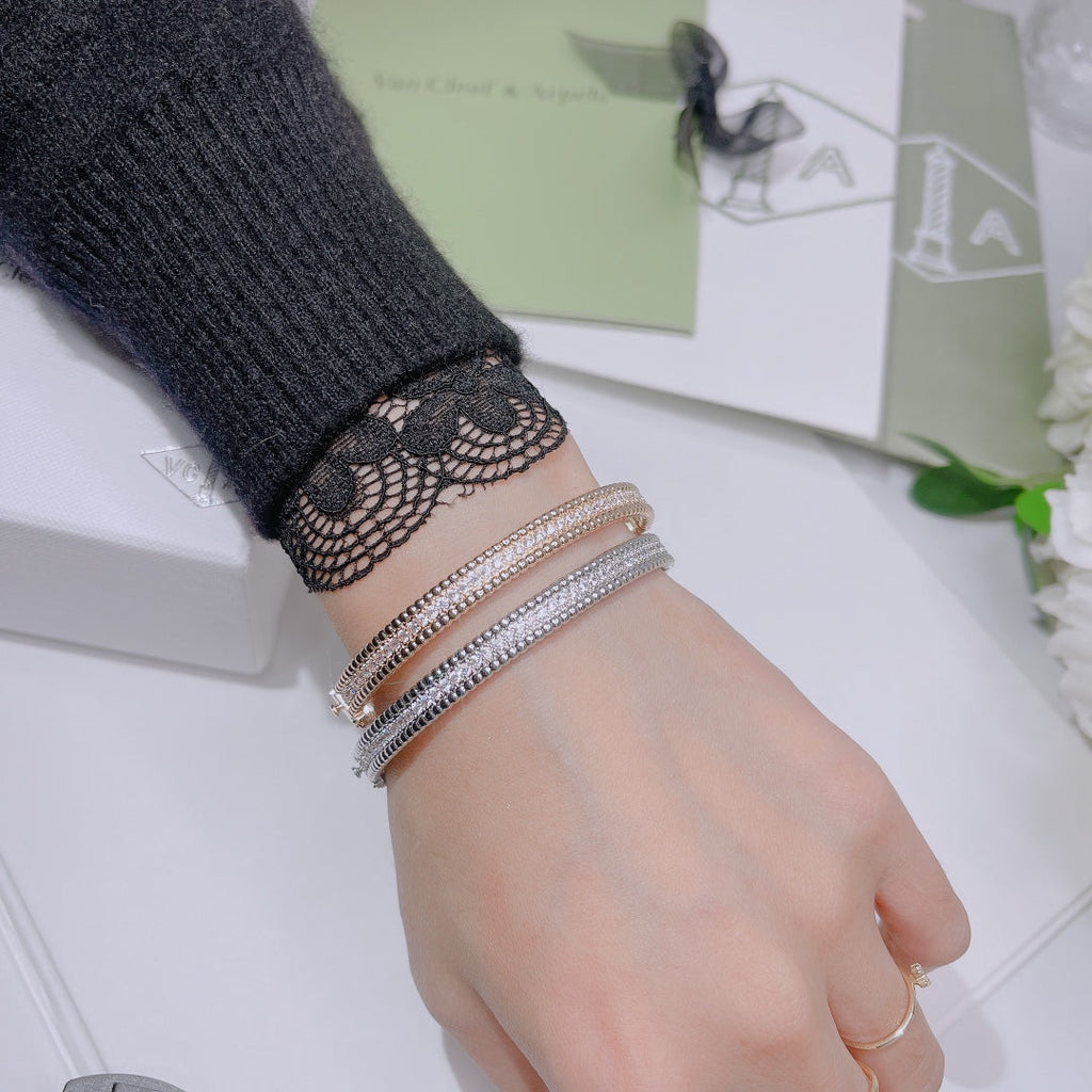18K Celestial Perl̩e Diamonds One Row Bracelet