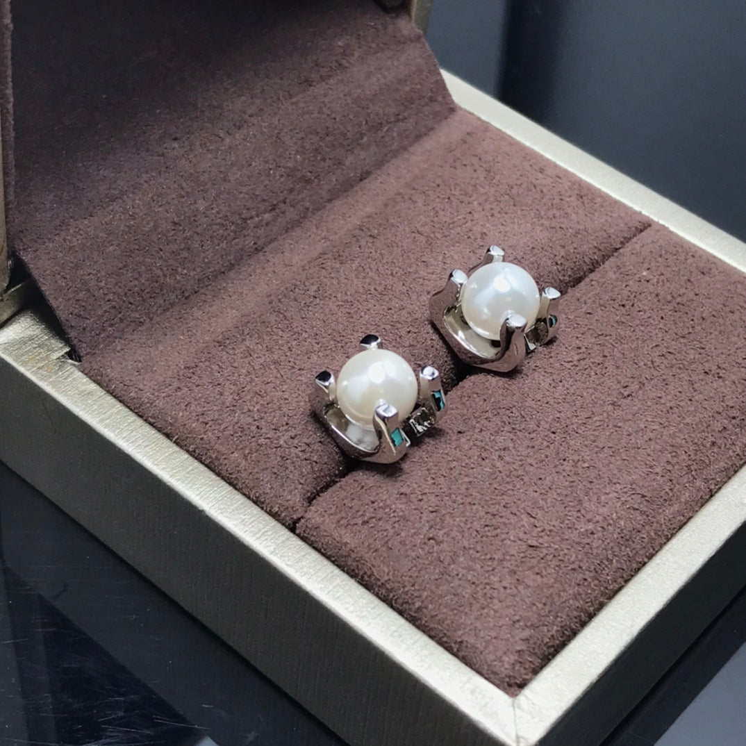 18k Celestial C De Earrings