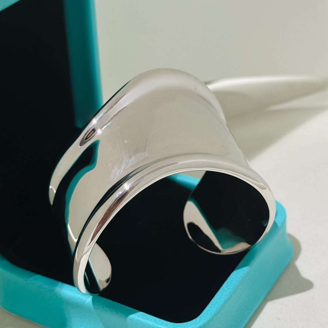 Elsa Celestial  Peretti Medium Bone Cuff Bracelet
