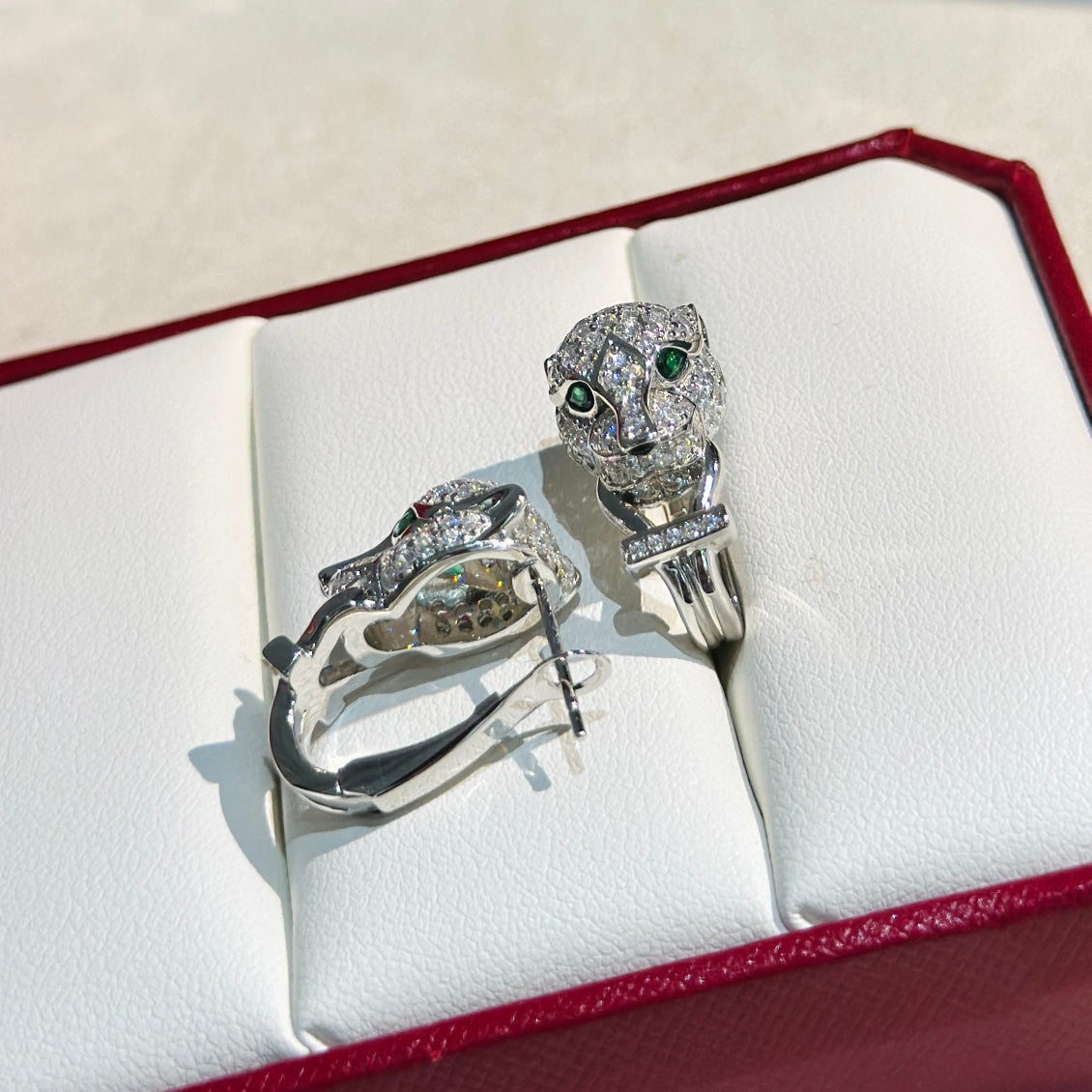 18K Celestial Panth̬re De Diamond Earrings