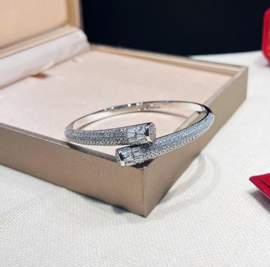 18K Celestial Juste Un Clou Diamond Bracelet