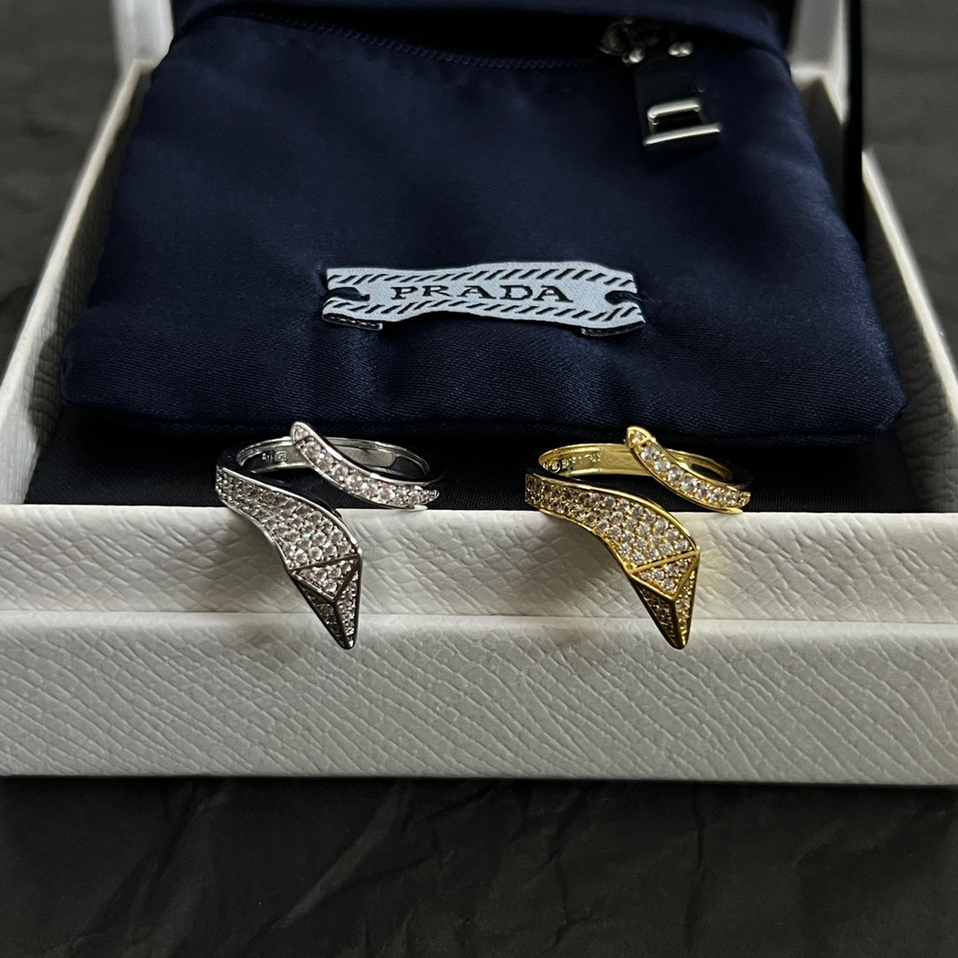 18K Celestial Eternal Snake Ring