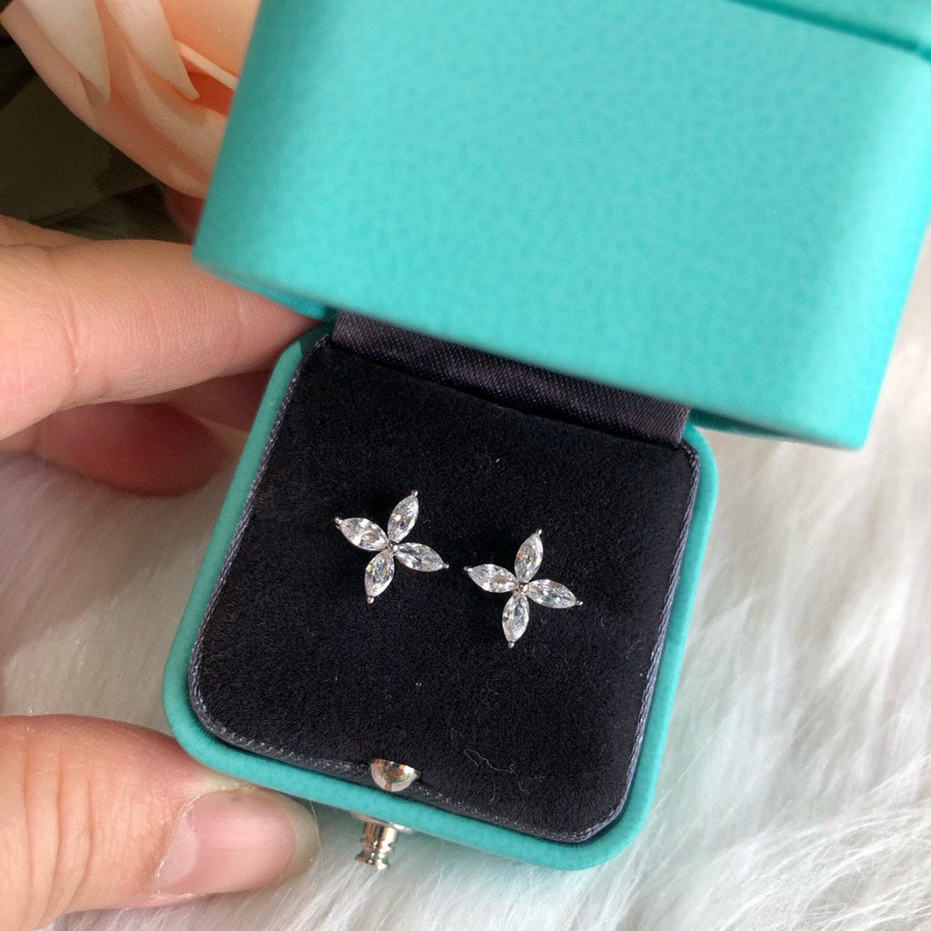 18K Celestial T Victoria Earrings