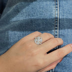 18K Celestial T Vinatge Flower Ring