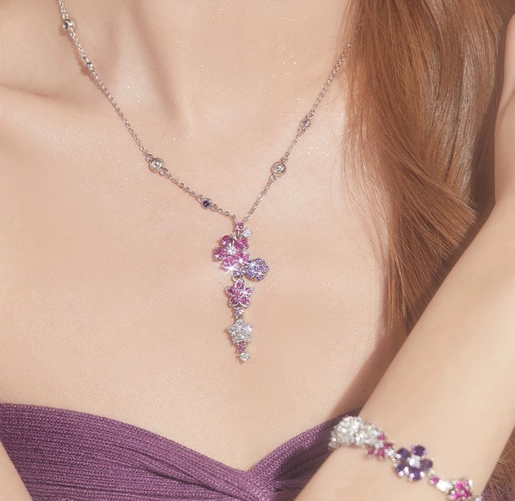 18K Celestial Folie Des Pr̩s Pendant Necklace