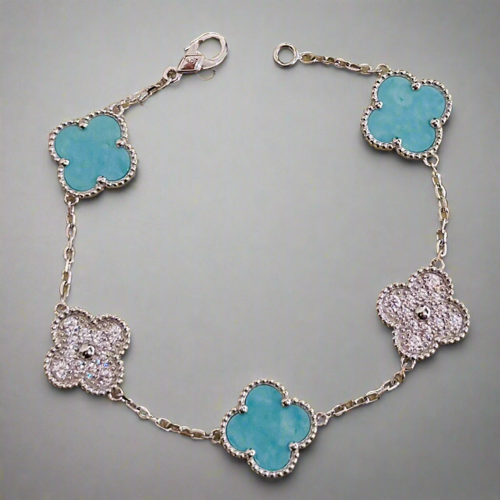 18K Vintage Alhambra Five Motifs Agate Bracelet