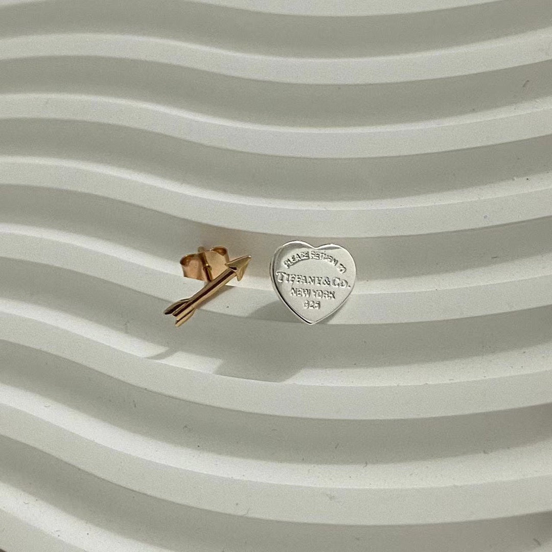 18K Celestial Return to T Lovestruck Heart Tag & Arrow Earrings