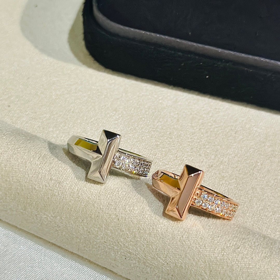 18K Celestial T T1 Diamonds Ring