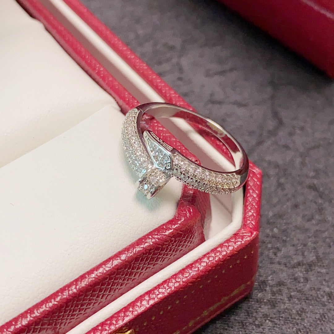 18K Celestial Juste Un Clou Diamonds Ring