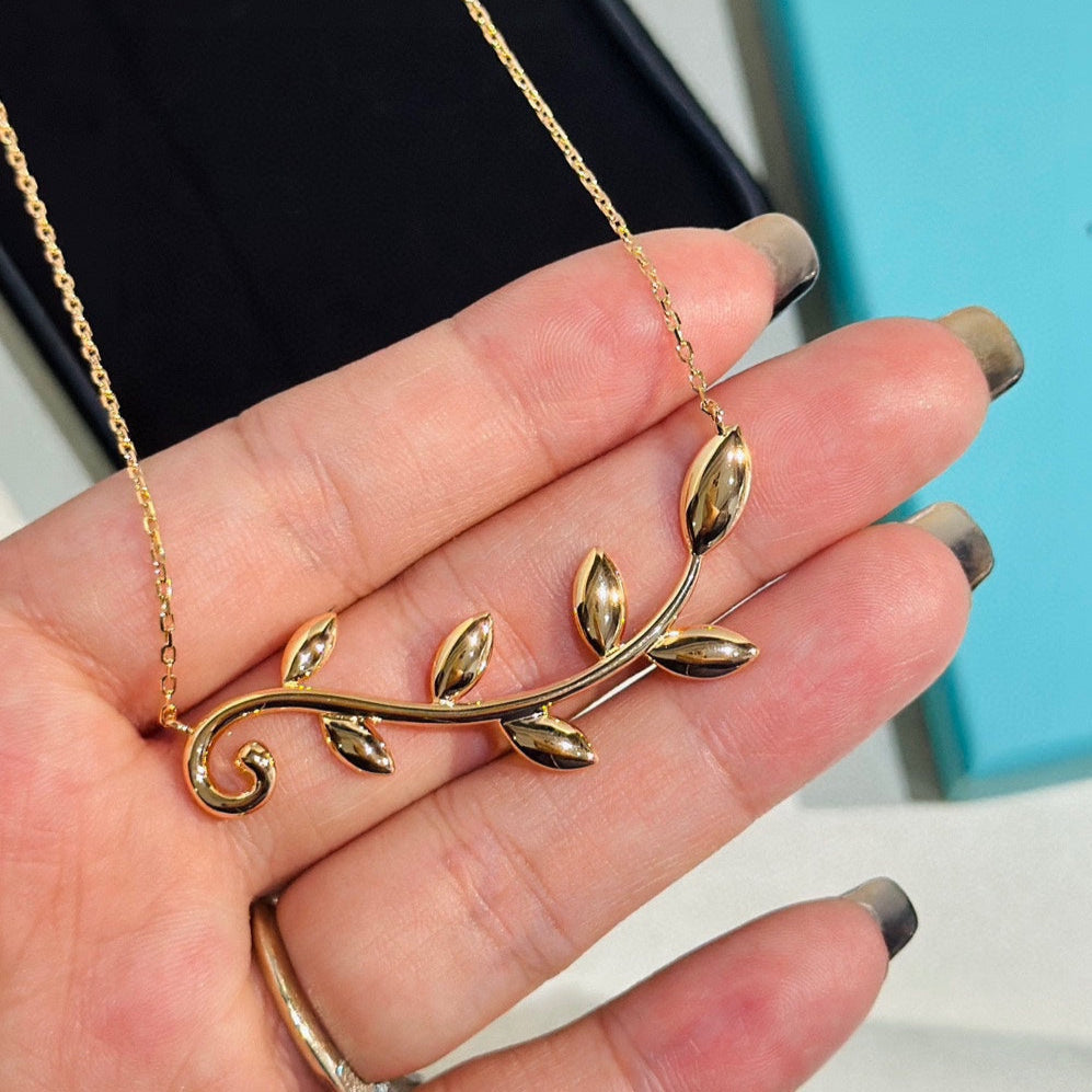18K Celestial T Olive Leaf Vine Pendant Necklace