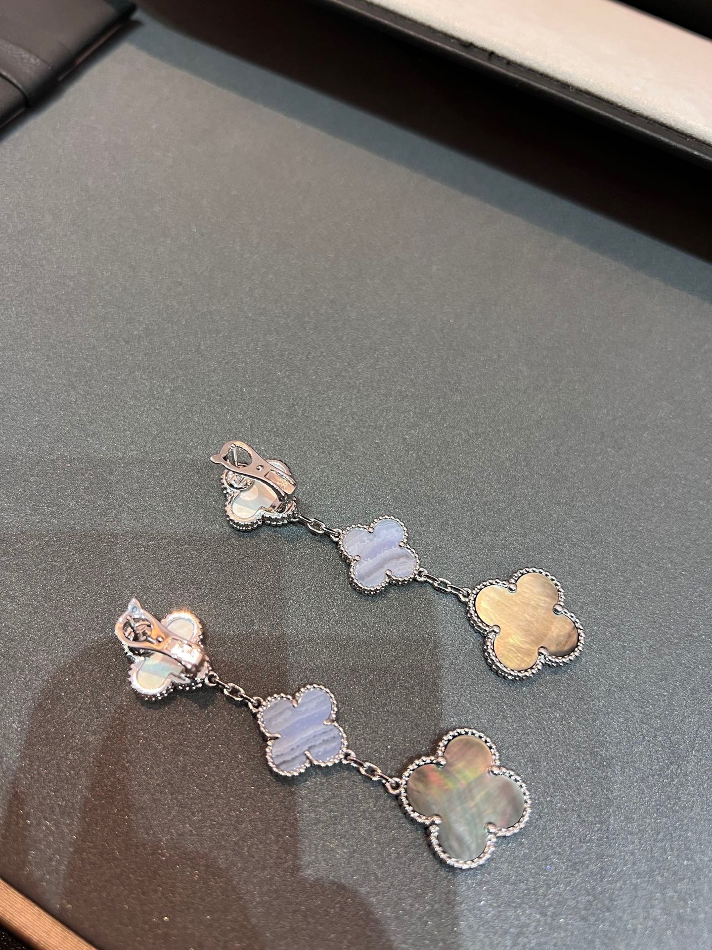 18K Celestial Magic Alhambra Three Motifs Earrings