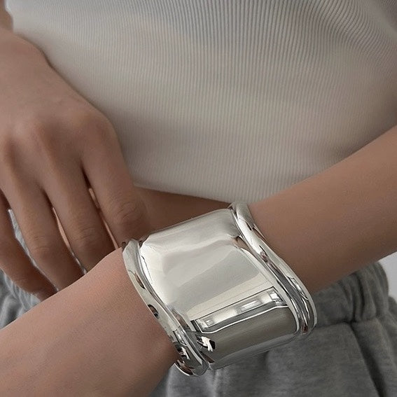 Elsa Celestial  Peretti Medium Bone Cuff Bracelet