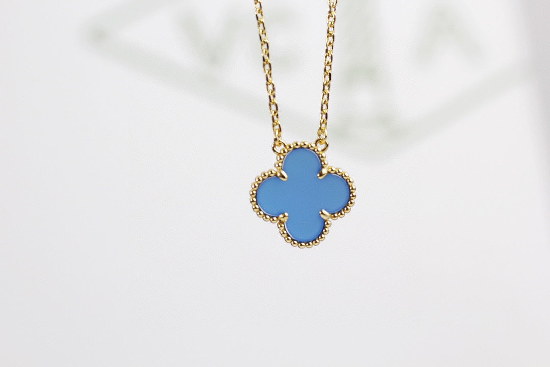 18K Celestial Vintage Alhambra Agent Pendant Necklace