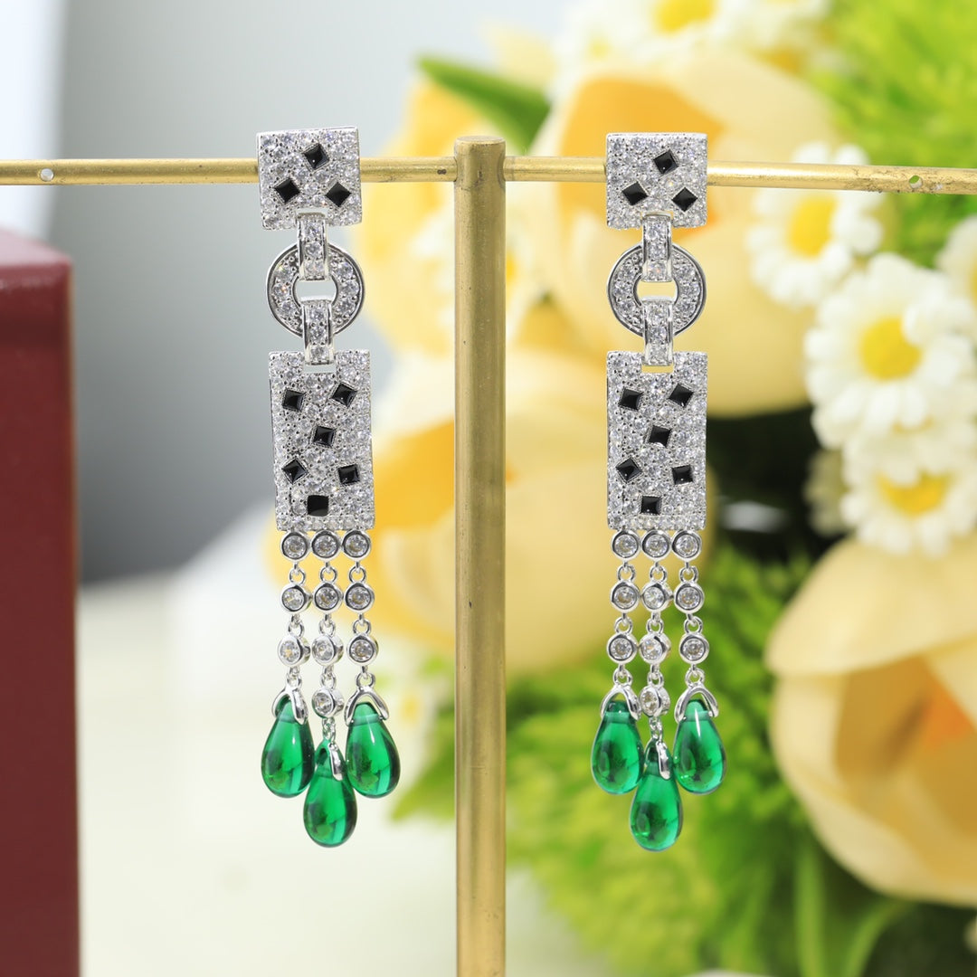 18K Celestial Panth̬re De Diamond Earrings