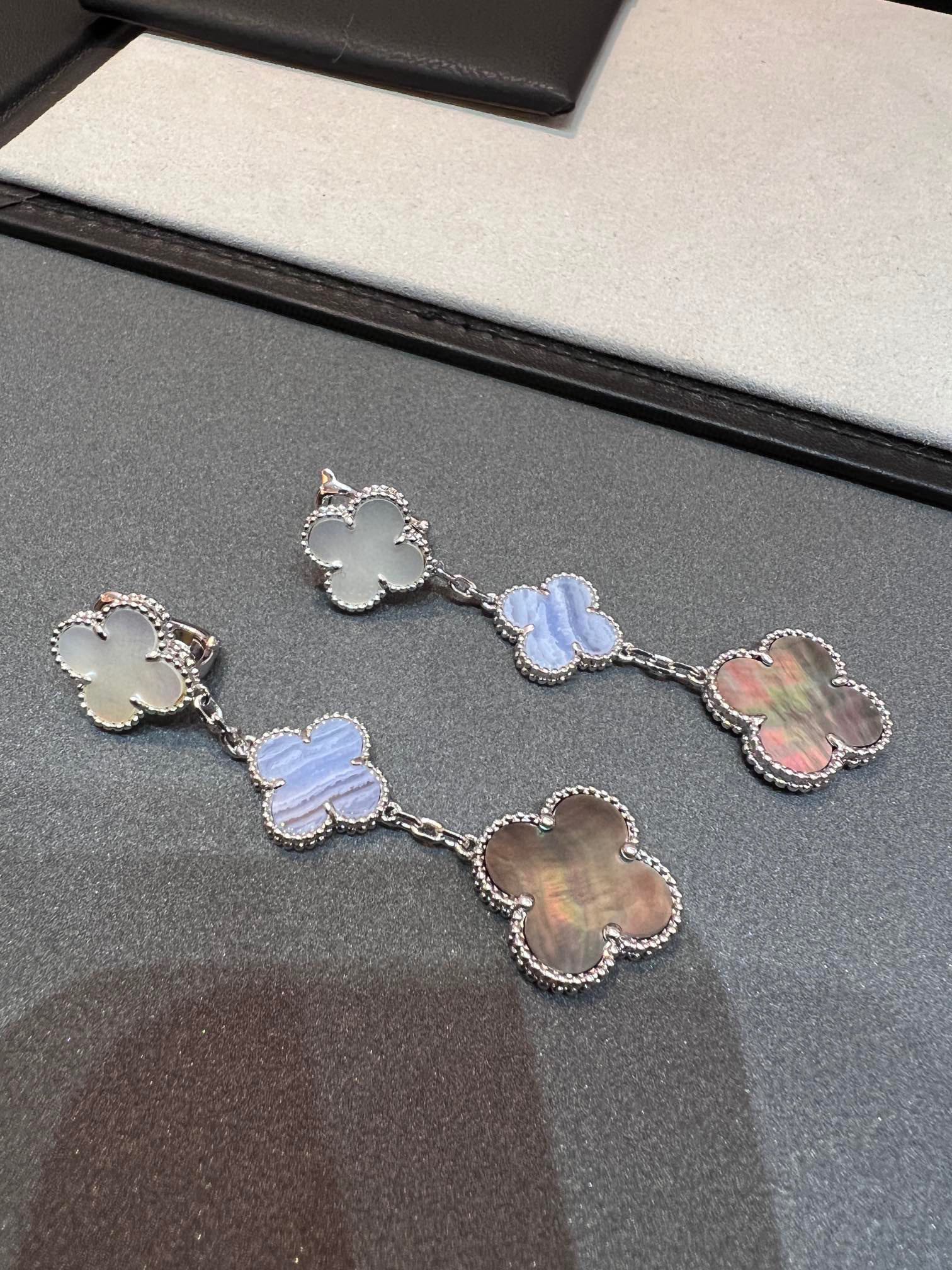 18K Celestial Magic Alhambra Three Motifs Earrings