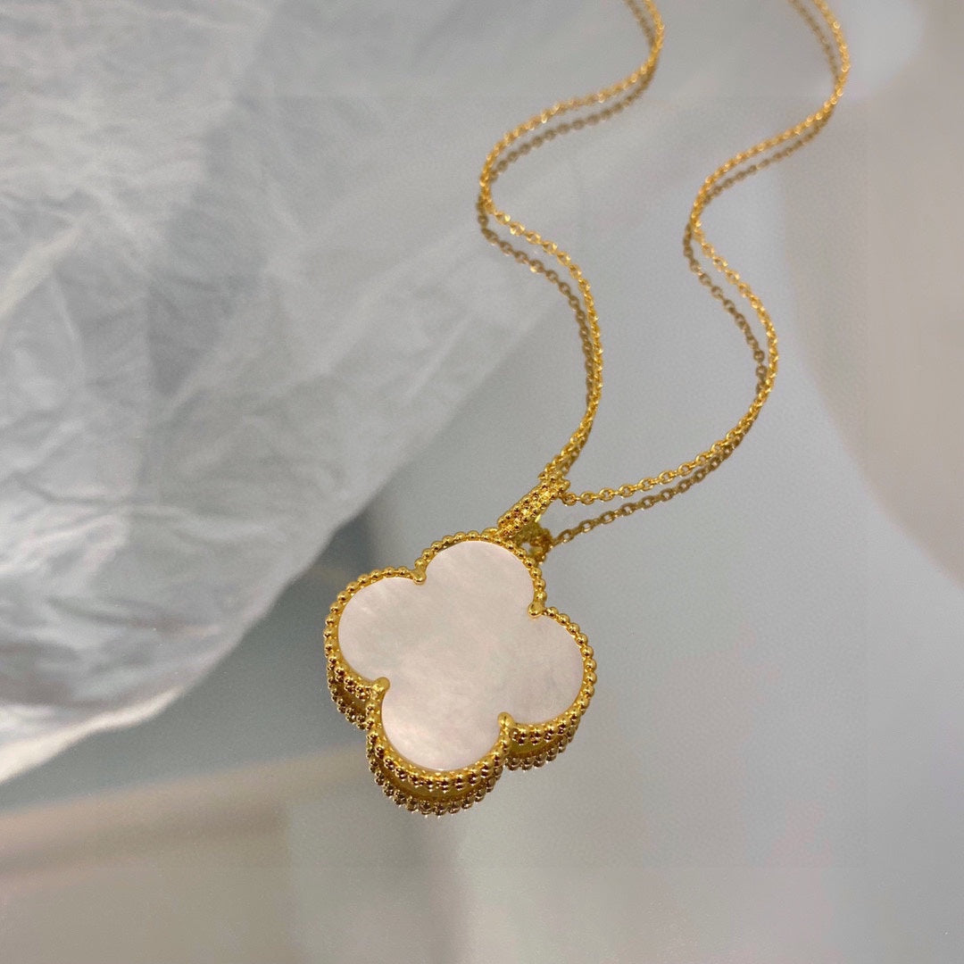 18K Celestial Magic Alhambra One Motif Pearl Necklace