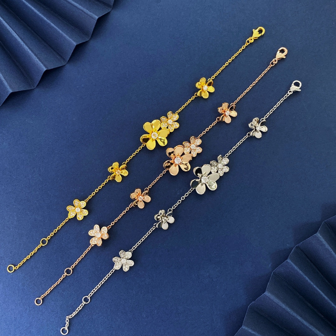18K Celestial Frivole Bracelet
