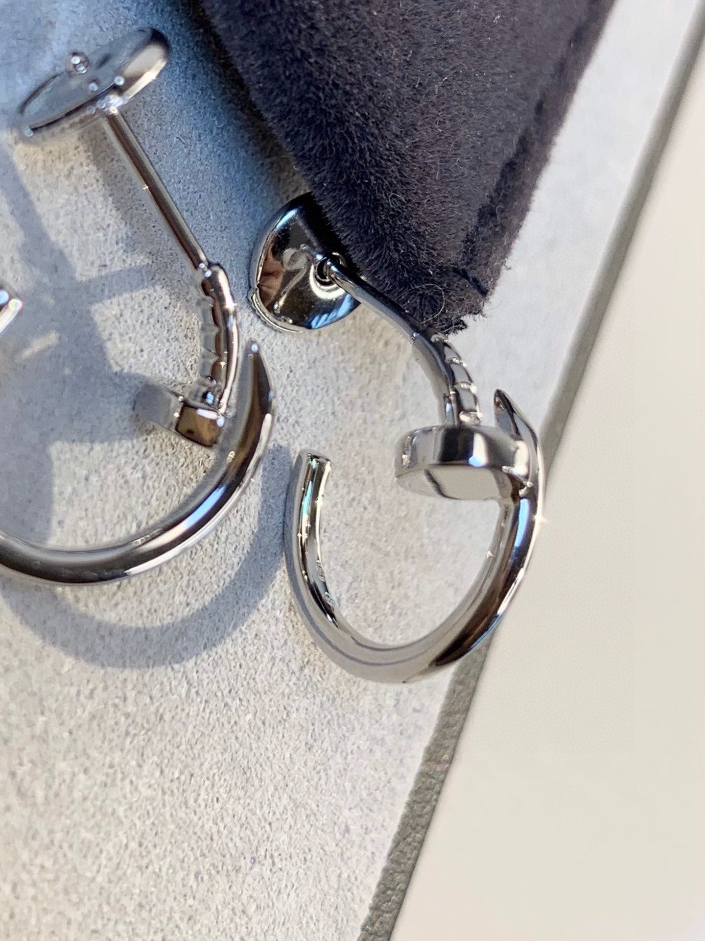 18k Celestial Juste Un Clou Earrings