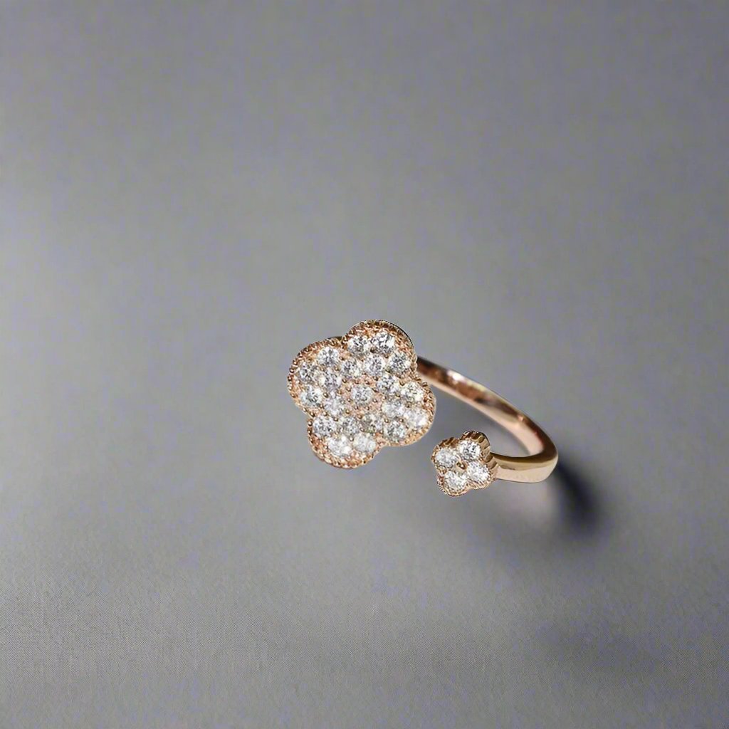18K Celestial Magic Alhambra Diamond Ring