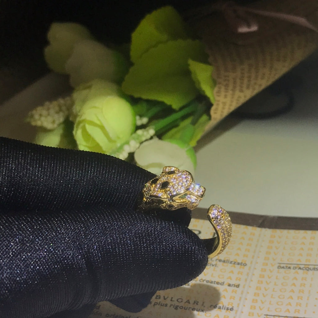 18K Celestial Panth̬re De Diamond Ring