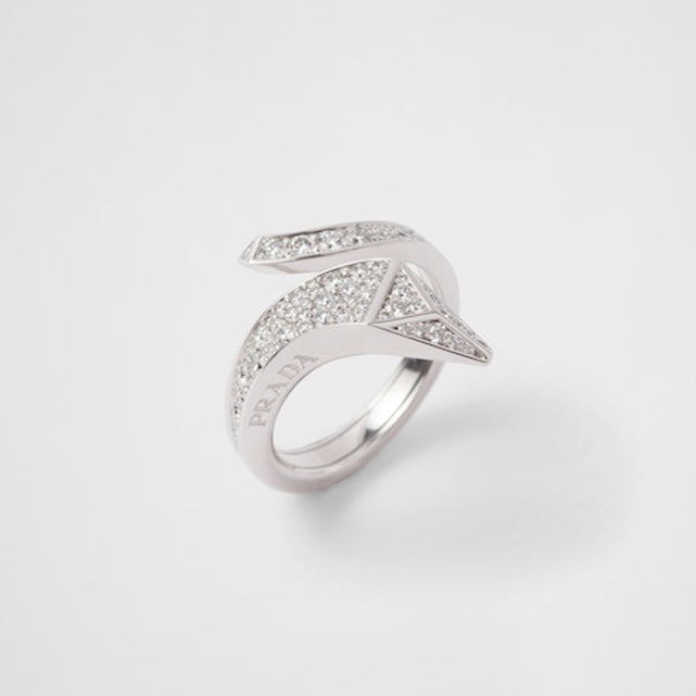 18K Celestial Eternal Snake Ring