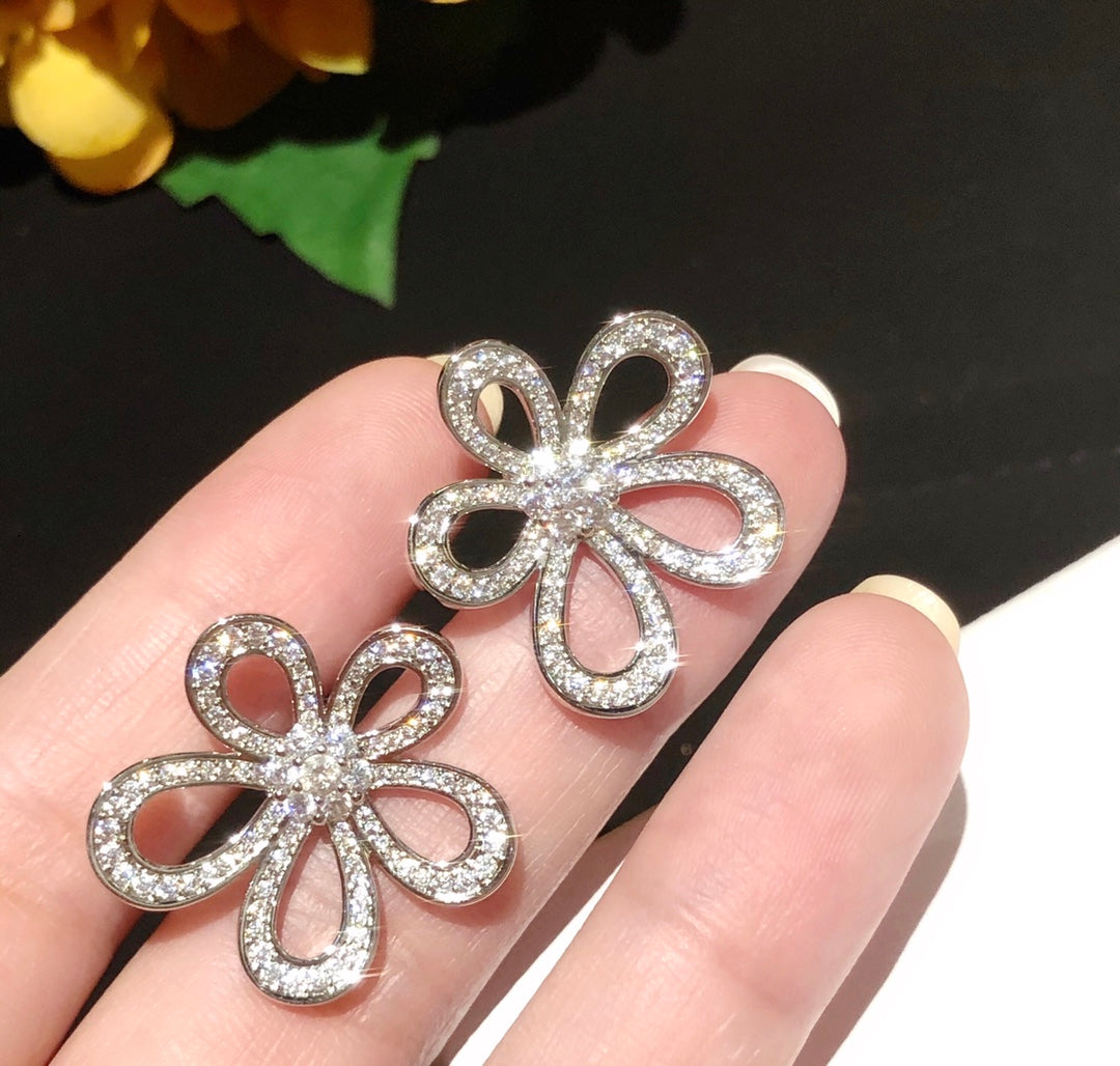 18k Celestial Flowerlace Earrings