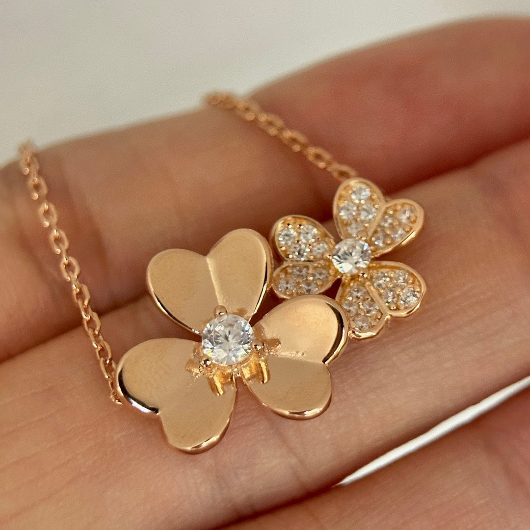 18K Celestial Frivole Clover Clover Necklace