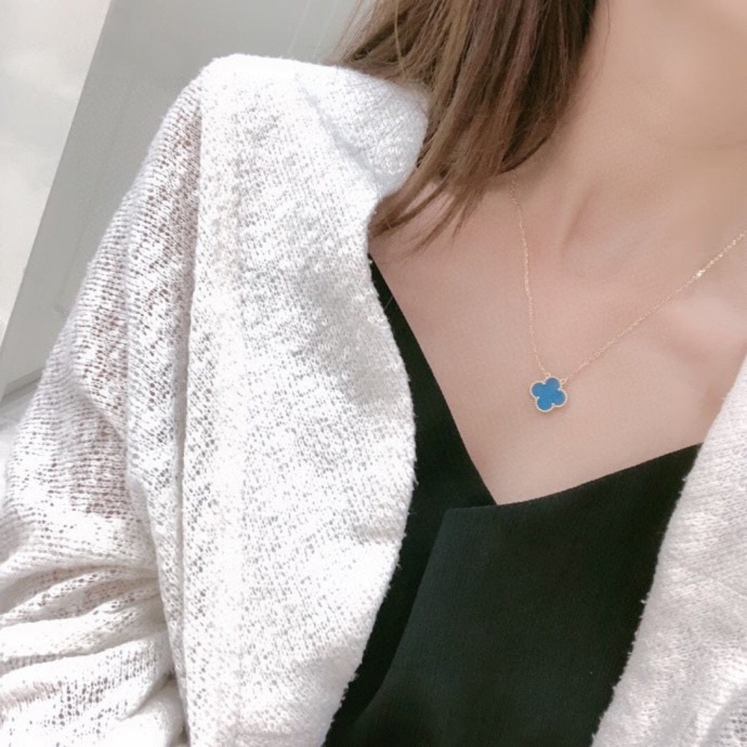 18K Celestial Vintage Alhambra Agent Pendant Necklace