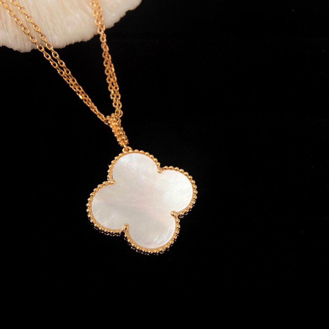 18K Celestial Magic Alhambra One Motif Pearl Necklace
