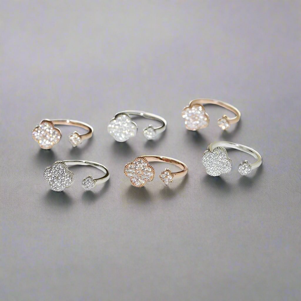 18K Celestial Magic Alhambra Diamond Ring