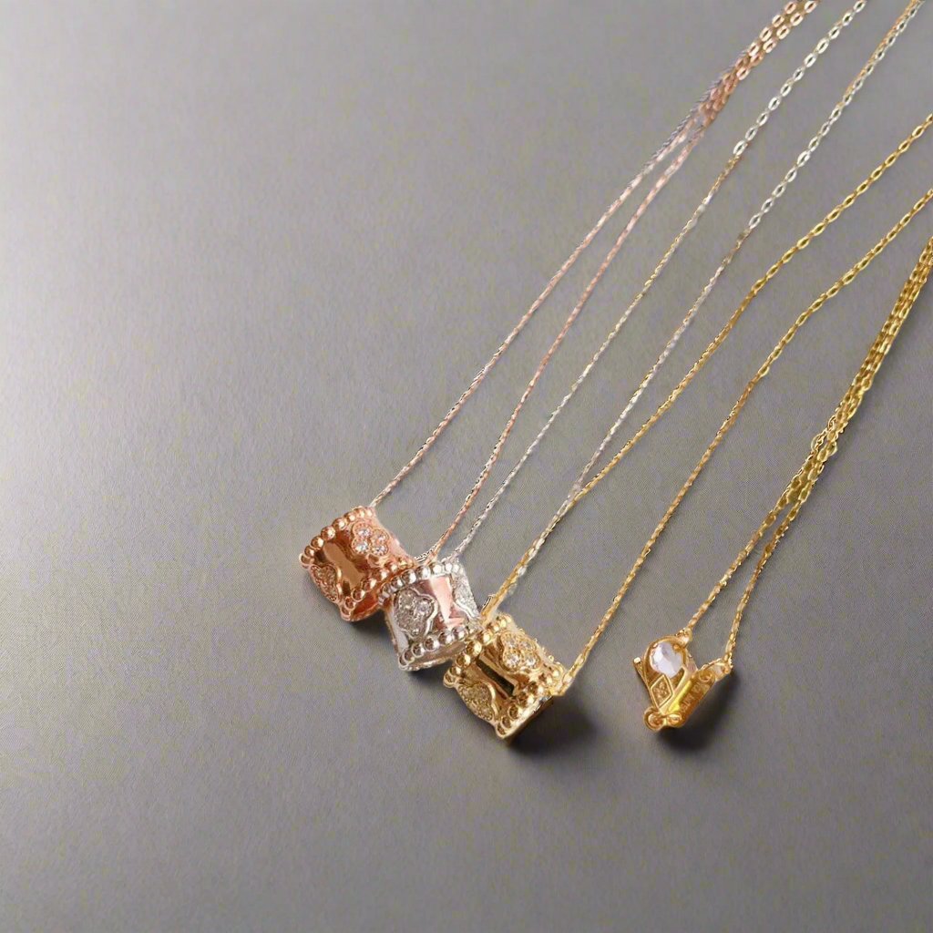 18K Celestial Perl̩e Clovers Pendant Necklace